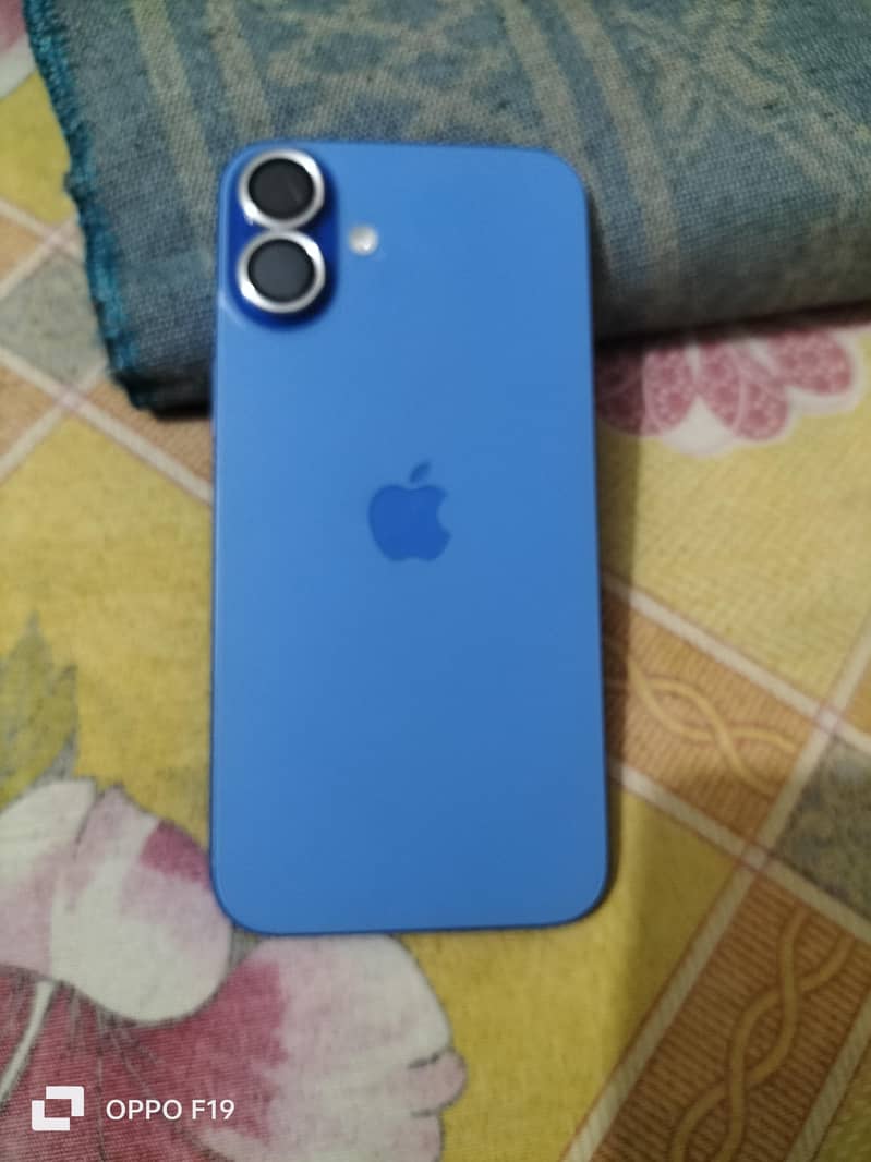 Apple iPhone 16 Plus 0