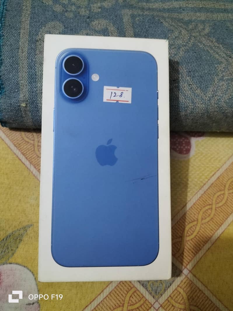 Apple iPhone 16 Plus 3