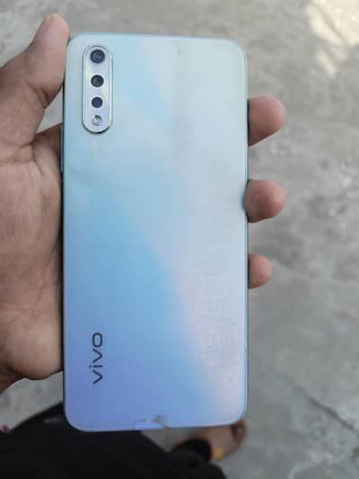 Vivo S1
