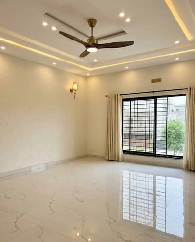 20 Marla Upper Portion Available For Rent