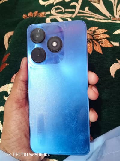 sell for good condition if anyone wants to buy contact with me