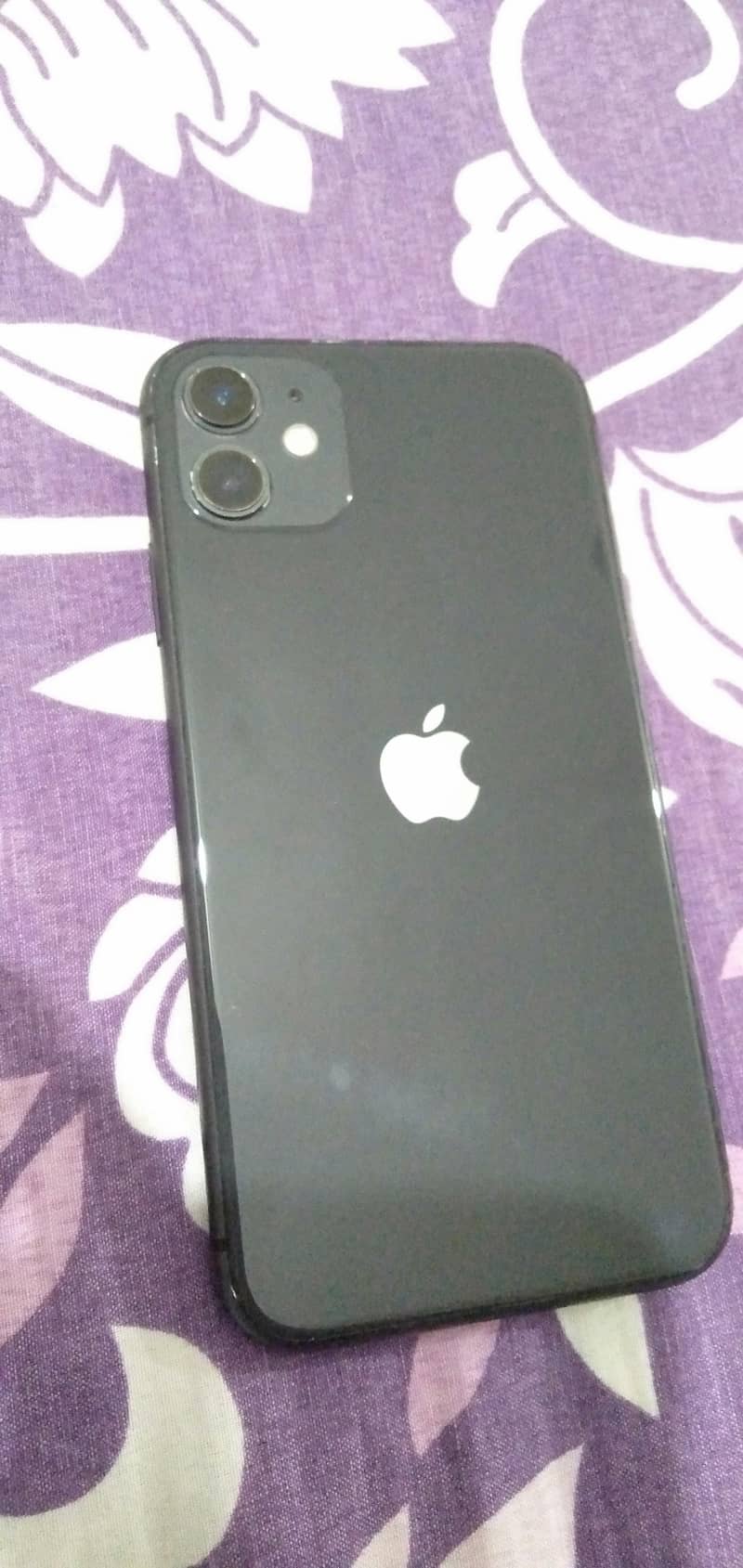 Apple iPhone 11 0