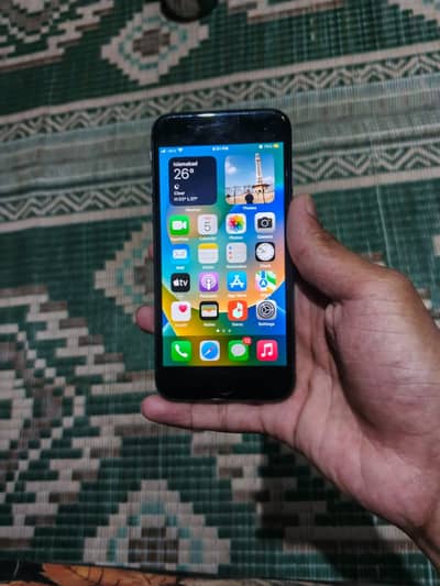 Apple iPhone 8