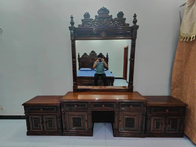 King size bed Solid wood 4