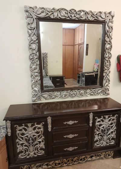 Chinoti bed