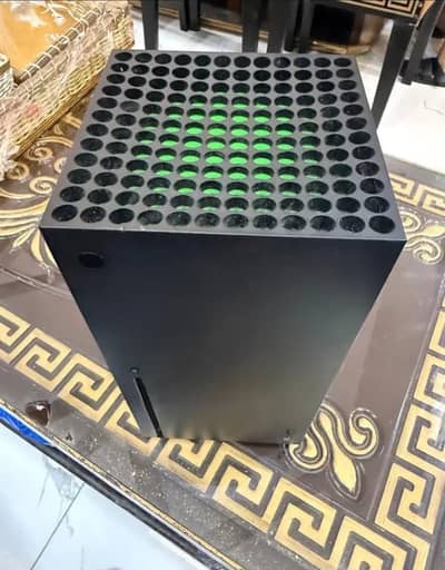 Xbox Series X with 2 Orignal Controllers