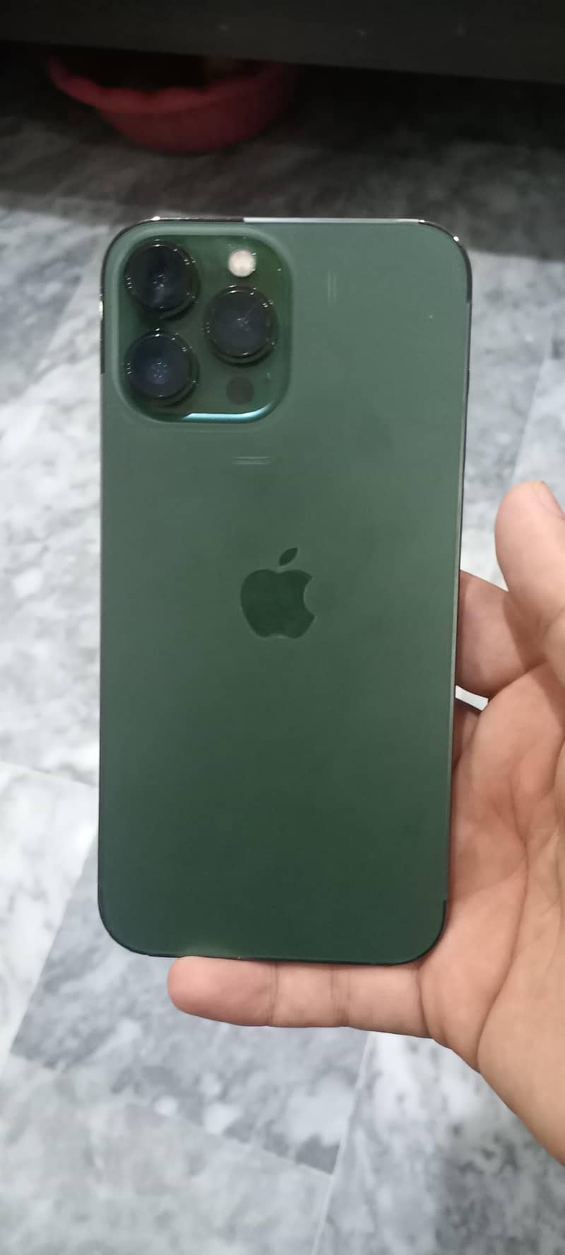 iPhone 13 pro max 0