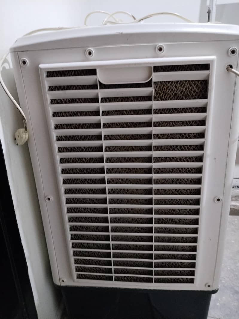 ECM 5000 2
