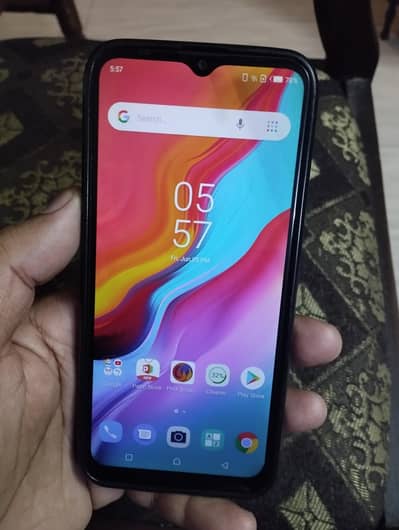 Infinix Hot 8 Lite 3gb 32gb not open good condition