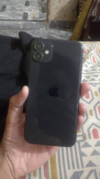 iPhone 11 mdm 10/10 condition