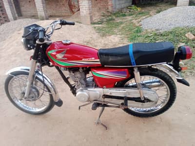Honda 13 modal 15 ka number laga Hy