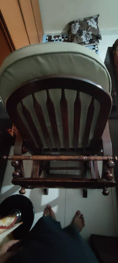Swing Chair 2nd Hand Chair