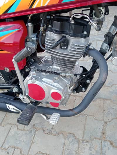 CG 125 Honda.