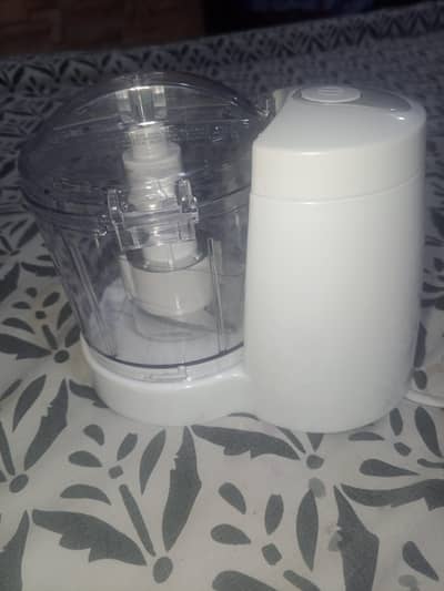 Electric Mini Chopper / Food Processor - Excellent Condition