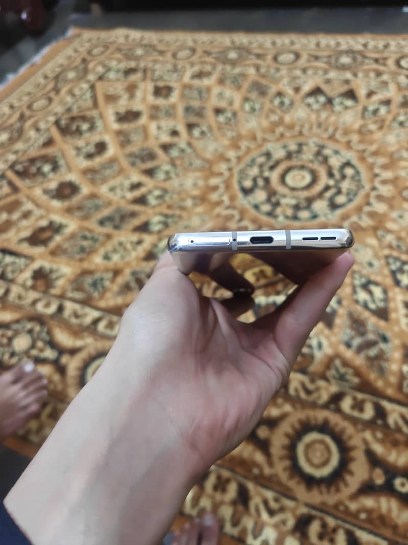One Plus 8 6