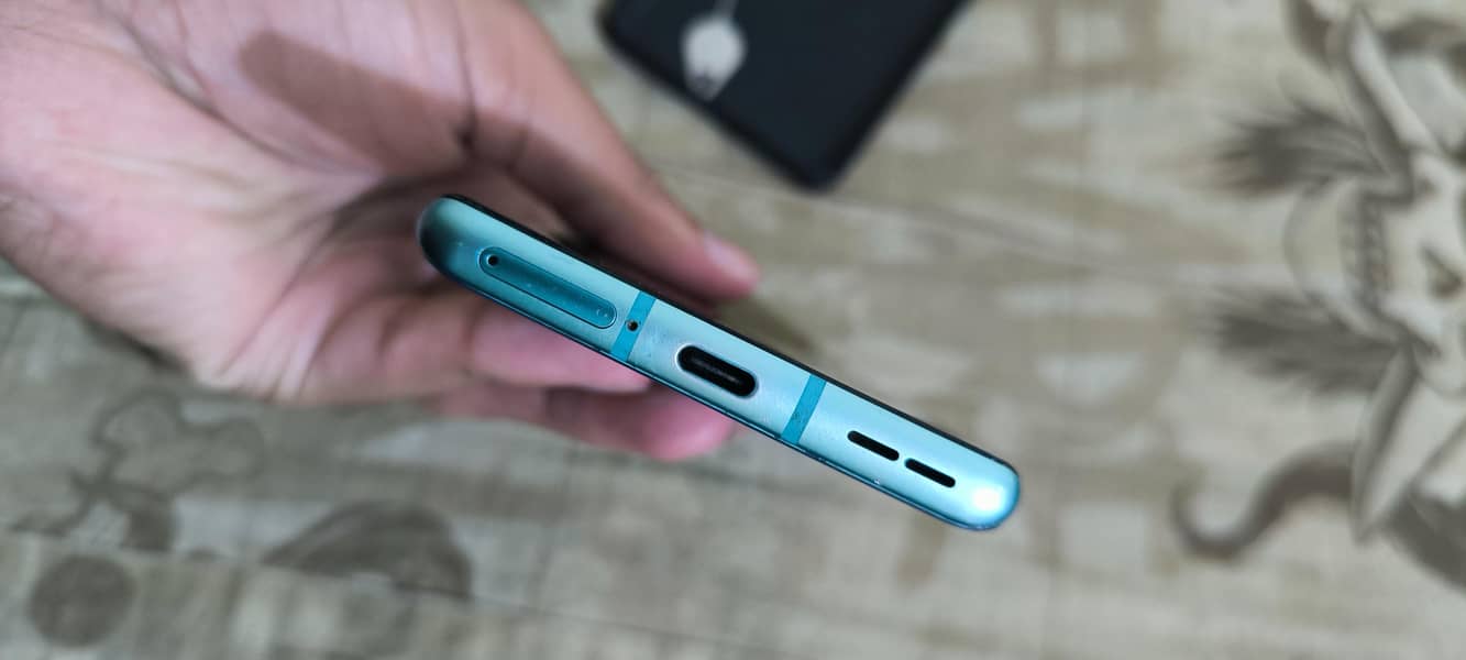 One Plus 8 4