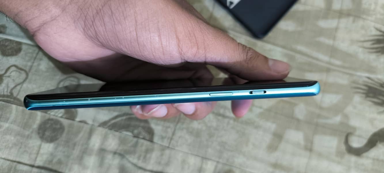 One Plus 8 5