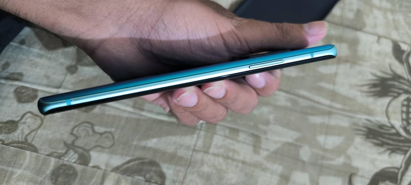 One Plus 8 6
