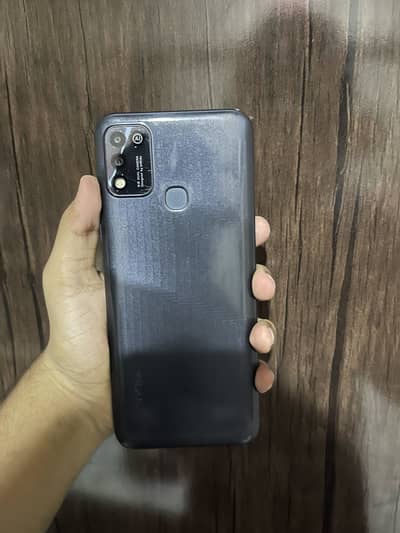 Infinix Hot 11 Play