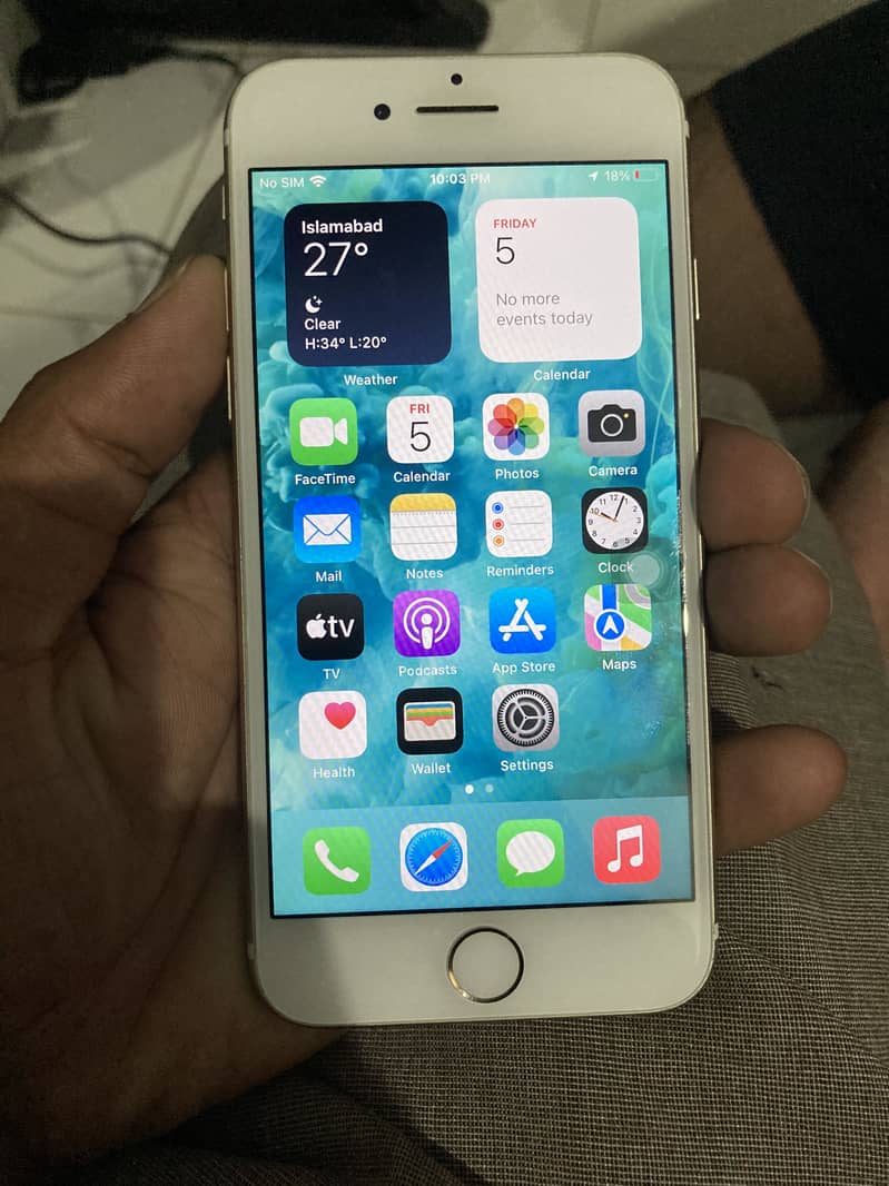 Apple iPhone 7 3