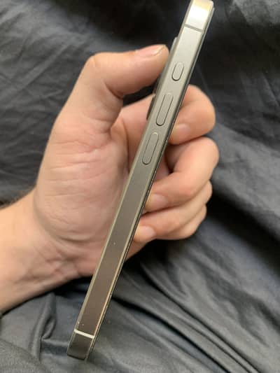 Apple iPhone 15 Pro