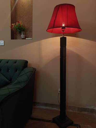 ELEGANT RED SHADE FLOOR LAMP