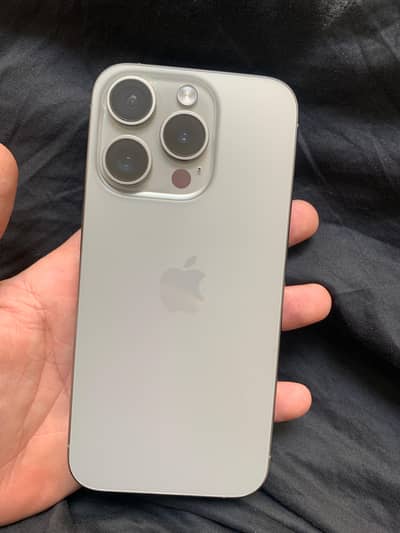 Apple iPhone 15 Pro