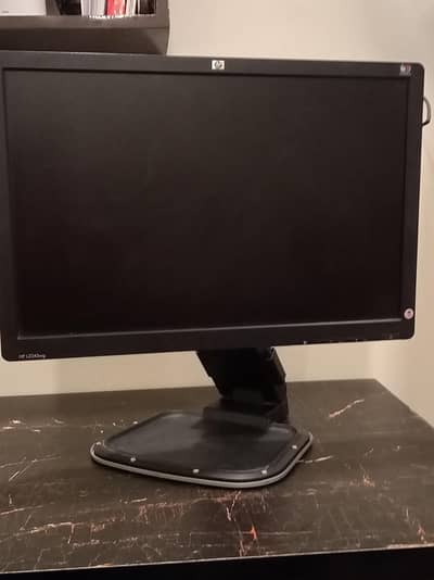 HP 22-inch Monitor