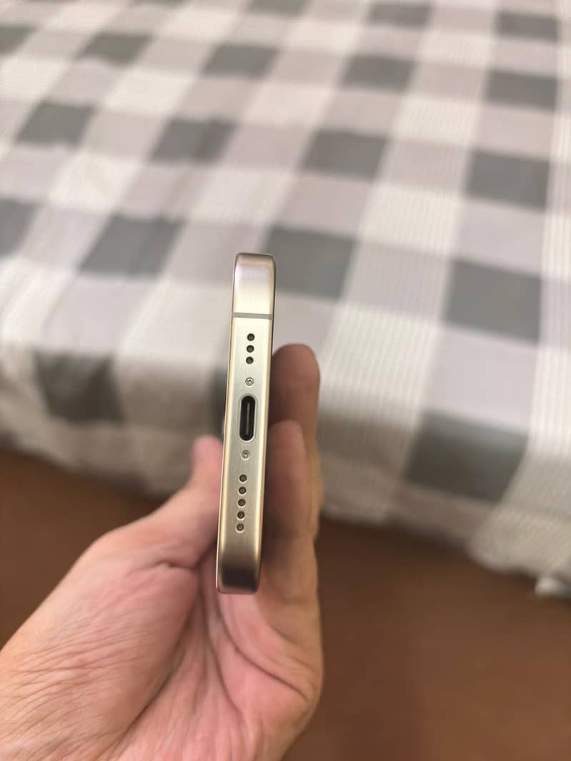 Iphone 15 pro 1