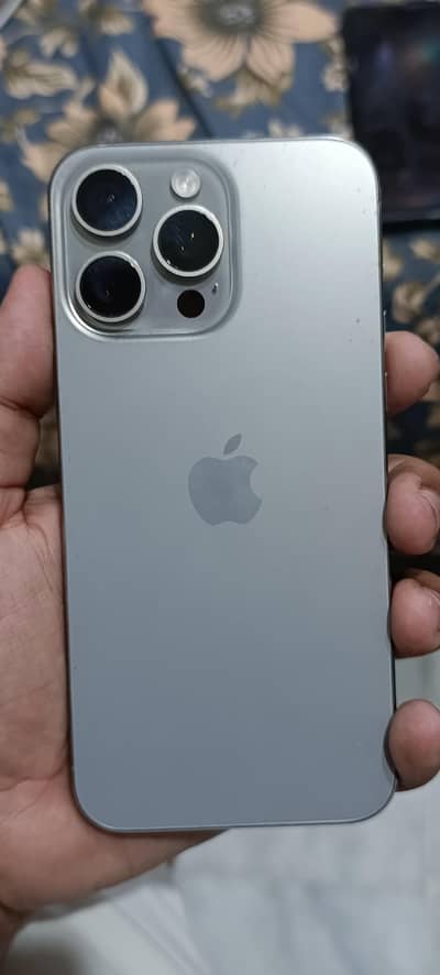 Apple iPhone 15 Pro Max