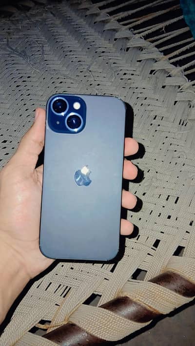 Apple iPhone 15