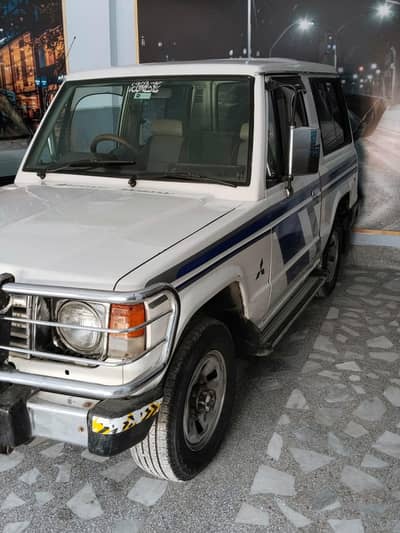 Mitsubishi Pajero 1983