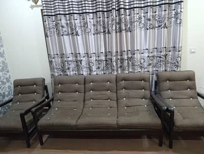 Sofa set (good as new)