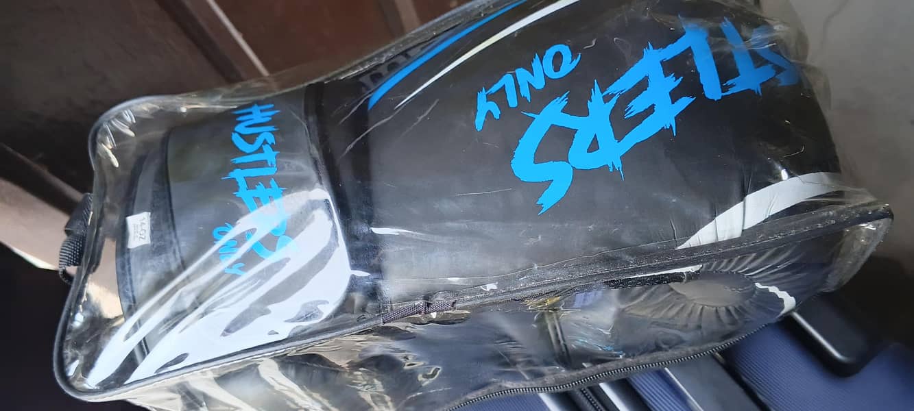 Boksing gloves 1