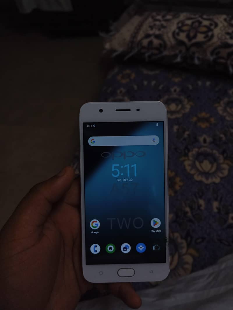 OPPO A57 2