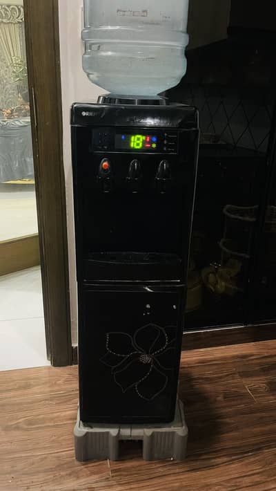 Orien 3 Taps Dispenser