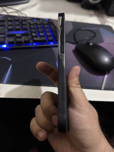 Apple iPhone 14