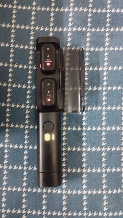 Magic 4 in 1 wireless microphone