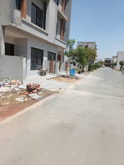 Corner 40' Road