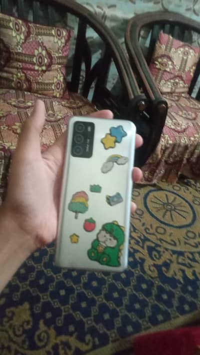 OPPO A16