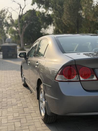 Honda Civic reborn 2011