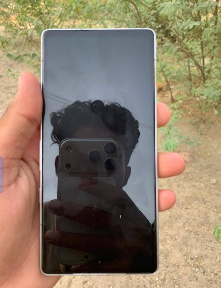 Google Pixel 7a 9