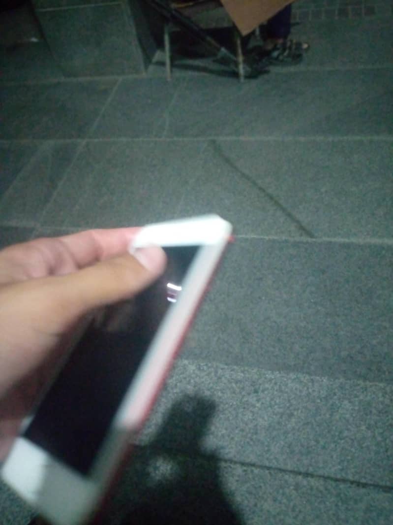 Apple iPhone 7 1