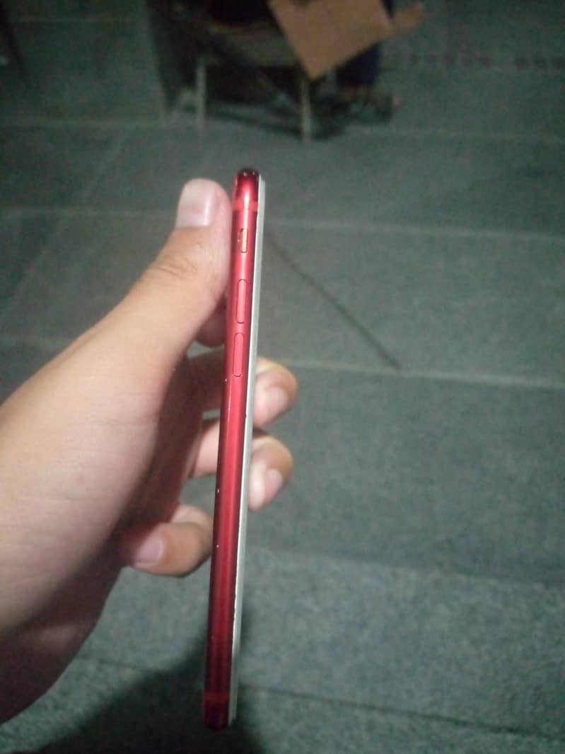 Apple iPhone 7 2