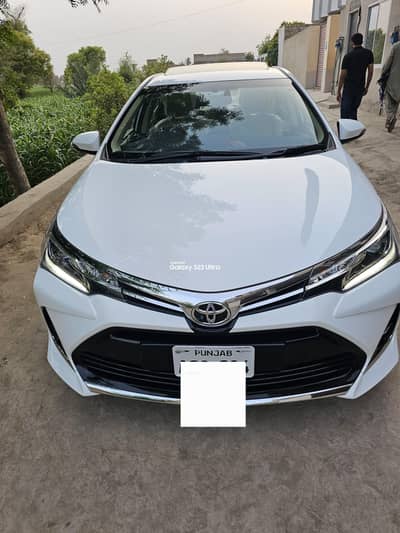 Toyota Corolla Altis 2025