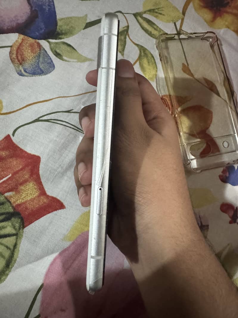 Google Pixel 7a 0