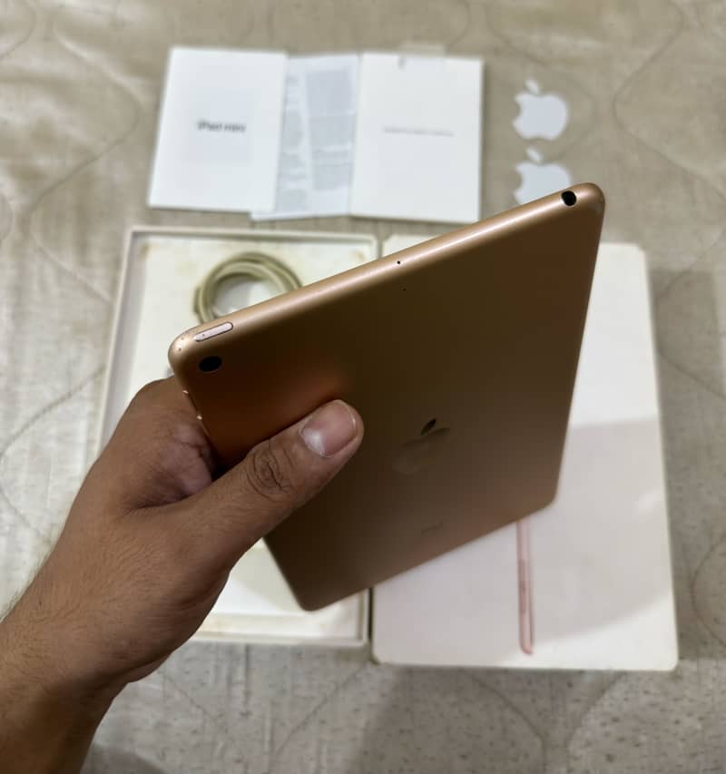 iPad Mini 5 Complete Box 5