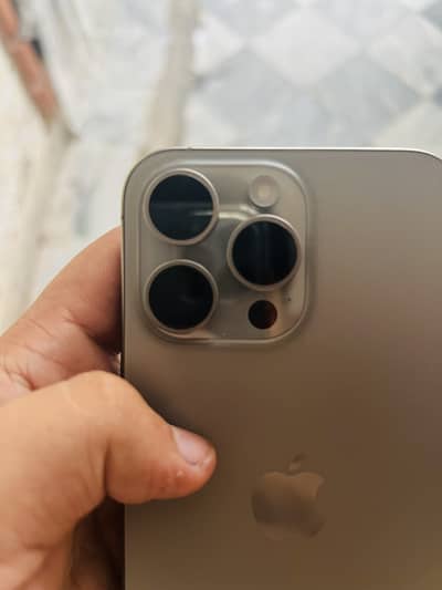 Apple iPhone 15 Pro Max