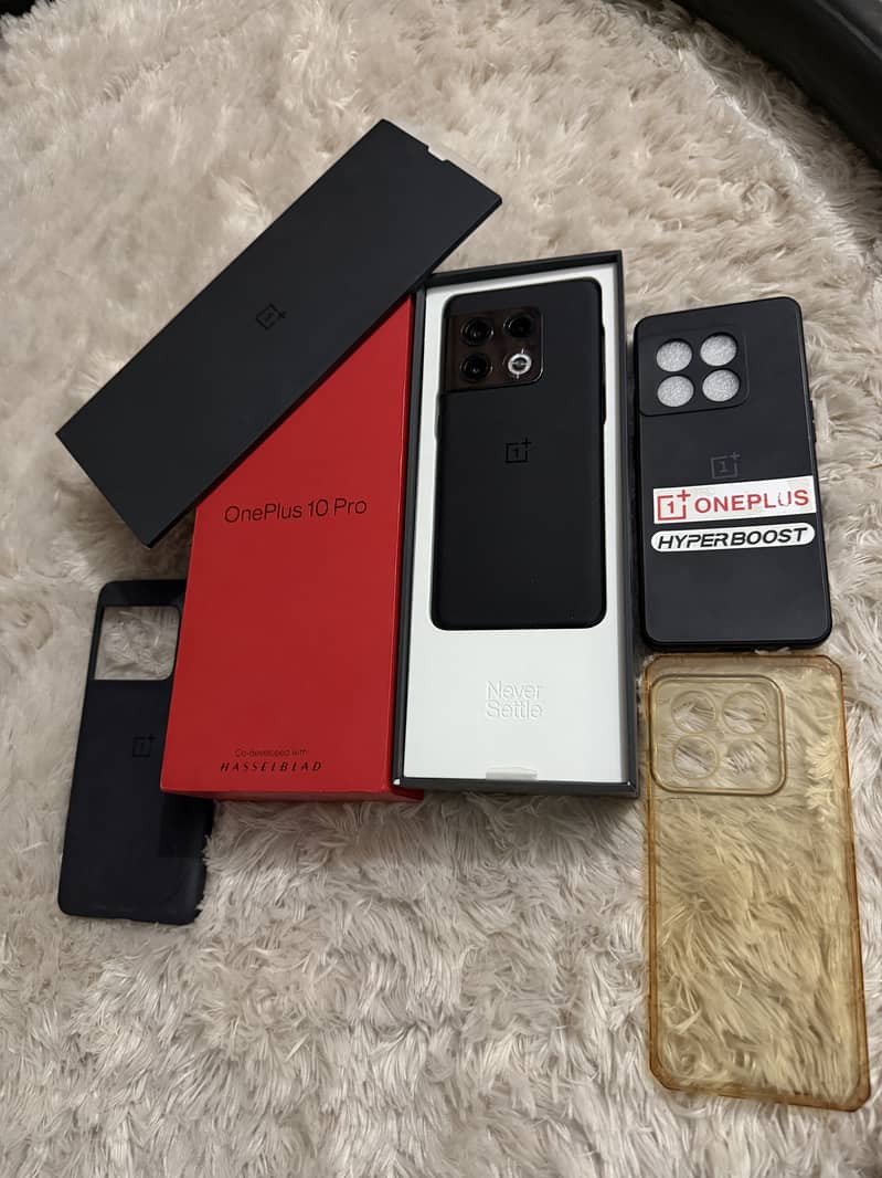 One Plus 10 Pro 1