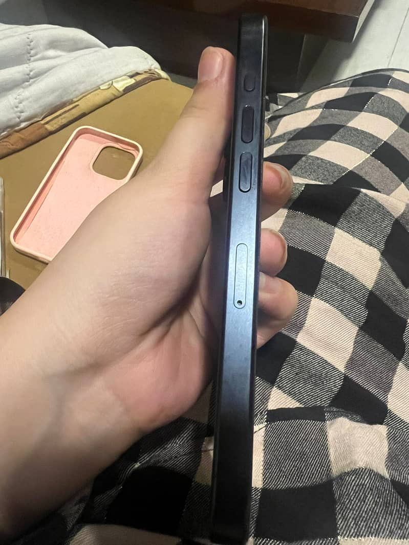 Iphone 15 pro 2